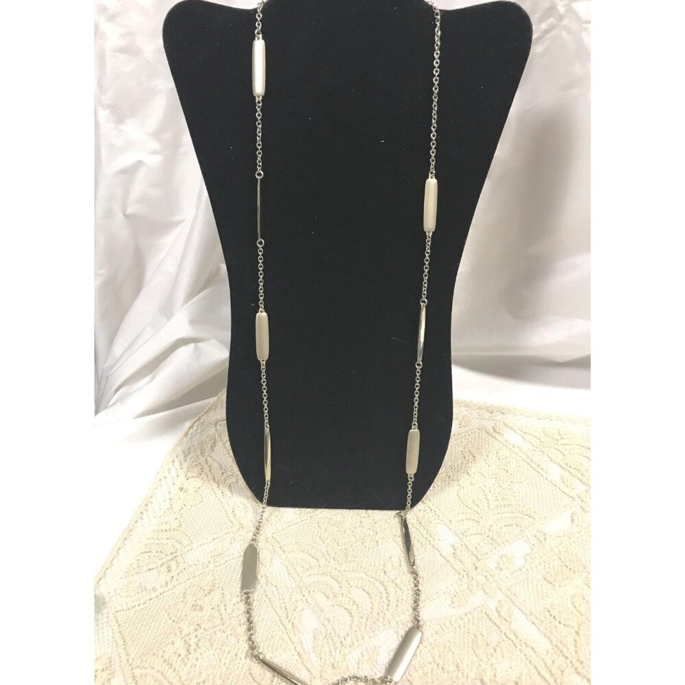 1980s Liz Claiborne Gold Tone Signed Opera Length Necklace